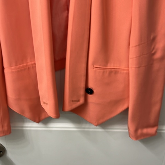 Rebecca Minkoff cropped blazer - Picture 5 of 6